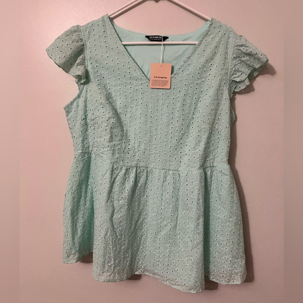 BloomChic 100% Cotton Shell Mint Green Eyelet Blouse